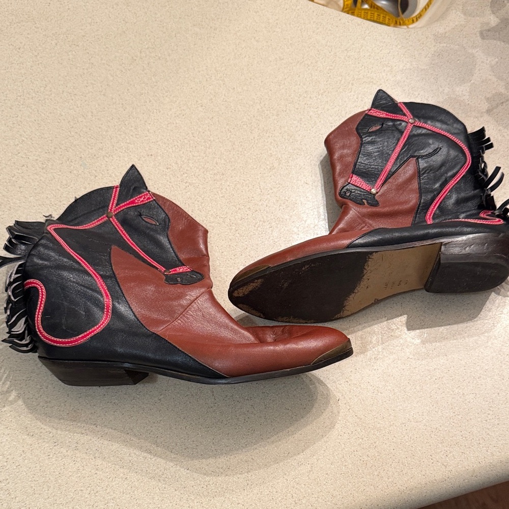 Vintage Black and Brown Horse Ankle Boots